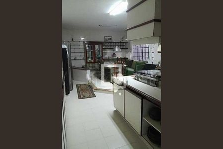 Casa de condomínio à venda com 359m², 4 quartos e 6 vagas
