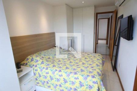 Casa de condomínio à venda com 132m², 3 quartos e 1 vaga