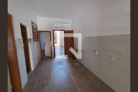Casa de condomínio à venda com 292m², 5 quartos e 6 vagas