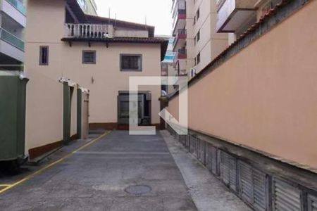 Casa de condomínio à venda com 108m², 3 quartos e 1 vaga