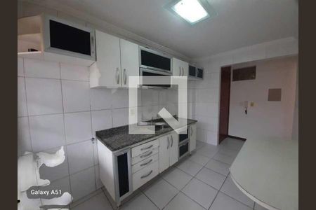 Casa de condomínio à venda com 119m², 3 quartos e 2 vagas