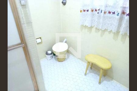 Casa à venda com 174m², 3 quartos e 4 vagas