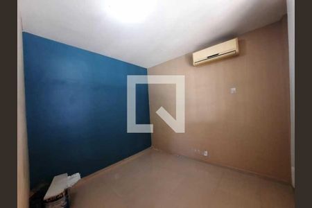 Casa à venda com 5 quartos, 398m² em Pechincha, Rio de Janeiro