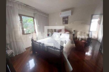 Casa de condomínio à venda com 700m², 6 quartos e 2 vagas