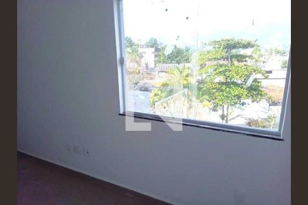 Casa de condomínio à venda com 123m², 2 quartos e 1 vaga