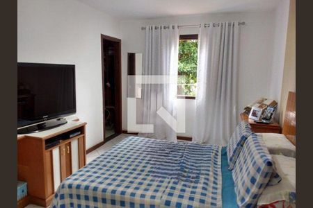 Casa de condomínio à venda com 277m², 5 quartos e 2 vagas