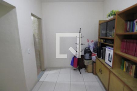 Casa à venda com 182m², 5 quartos e 1 vagaQuarto 4