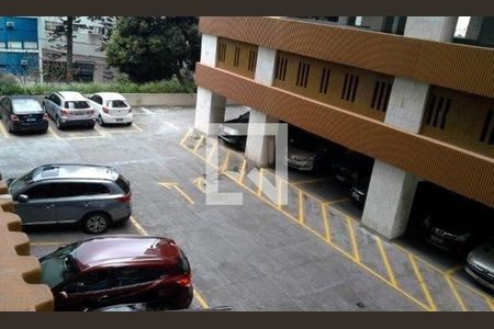 Apartamento à venda com 129m², 4 quartos e 1 vaga