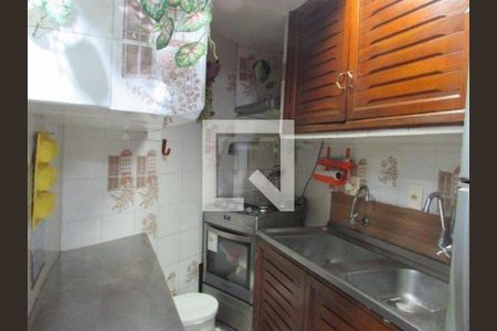 Apartamento à venda com 32m², 2 quartos e sem vaga