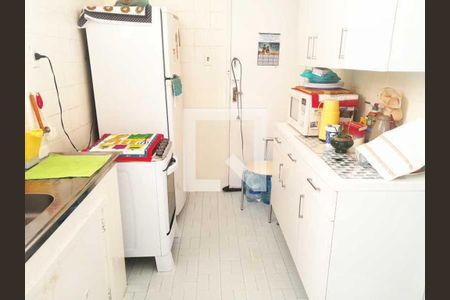 Apartamento à venda com 70m², 2 quartos e sem vaga