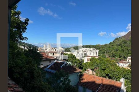 Casa à venda com 140m², 4 quartos e sem vaga