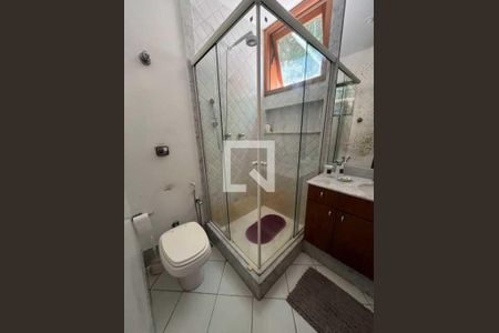 Casa à venda com 140m², 4 quartos e sem vaga