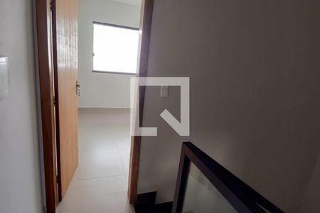 Casa à venda com 77m², 2 quartos e 1 vaga