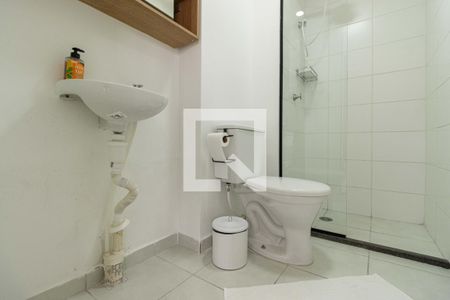 Banheiro de apartamento para alugar com 1 quarto, 34m² em Sé, São Paulo