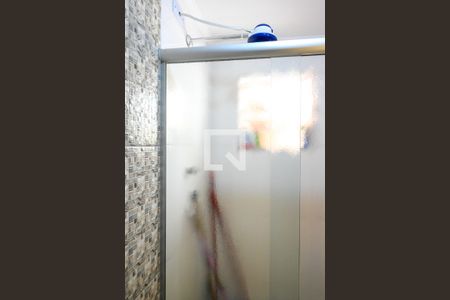 Casa à venda com 100m², 3 quartos e 2 vagas Casa à venda com 100m², 3 quartos e 2 vagasBanheiro de Serviço