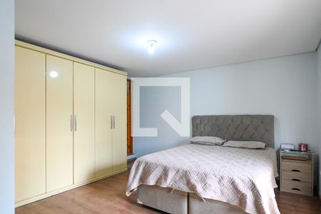 Casa à venda com 100m², 3 quartos e 2 vagas Casa à venda com 100m², 3 quartos e 2 vagasQuarto 3 - Suíte