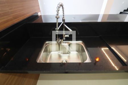 Casa à venda com 198m², 3 quartos e 3 vagasCozinha e Área de Serviço