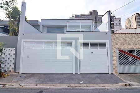 Casa à venda com 198m², 3 quartos e 3 vagasFachada 