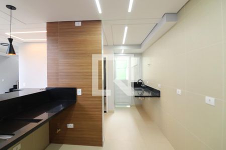 Casa à venda com 198m², 3 quartos e 3 vagasCozinha e Área de Serviço