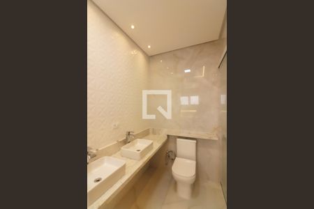 Casa à venda com 198m², 3 quartos e 3 vagasSuíte 3 Banheiro 