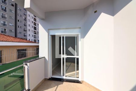 Casa à venda com 198m², 3 quartos e 3 vagasSuíte 2 Sacada 