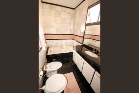 Casa para alugar com 400m², 5 quartos e 4 vagasbanheiro 3