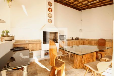 Casa para alugar com 400m², 5 quartos e 4 vagasÁrea comum