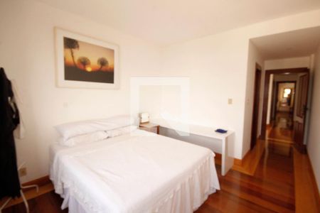 Casa para alugar com 400m², 5 quartos e 4 vagasquarto 4