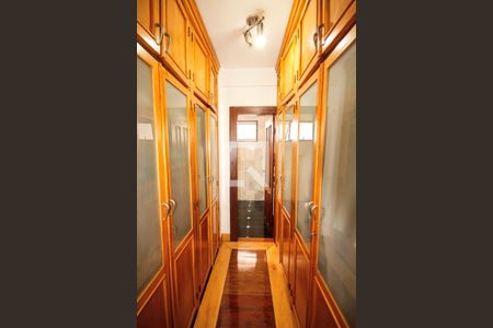 Casa para alugar com 400m², 5 quartos e 4 vagasCloset