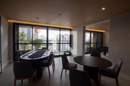 Apartamento para alugar com 31m², 1 quarto e sem vaga Apartamento para alugar com 31m², 1 quarto e sem vagaÁrea comum - Sala de Jogos