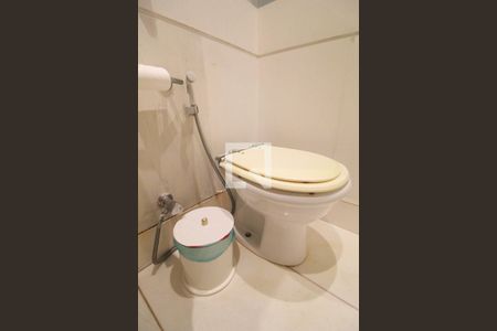 Apartamento à venda com 154m², 3 quartos e 1 vaga Apartamento à venda com 154m², 3 quartos e 1 vagaLavabo - vaso