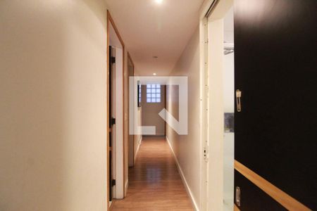 Apartamento à venda com 154m², 3 quartos e 1 vaga Apartamento à venda com 154m², 3 quartos e 1 vagaCorredor