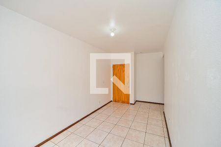 Sala de apartamento para alugar com 3 quartos, 70m² em Jardim Sabará, Porto Alegre