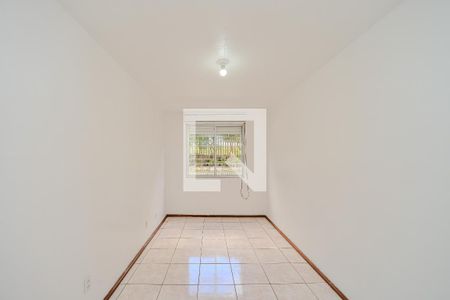 Sala de apartamento para alugar com 3 quartos, 70m² em Jardim Sabará, Porto Alegre