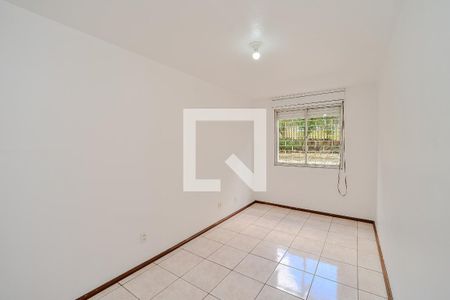Sala de apartamento para alugar com 3 quartos, 70m² em Jardim Sabará, Porto Alegre