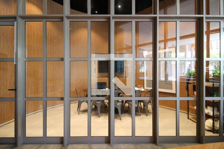 Apartamento à venda com 71m², 2 quartos e 1 vaga Apartamento à venda com 71m², 2 quartos e 1 vagaÁrea comum - Sala de reunião