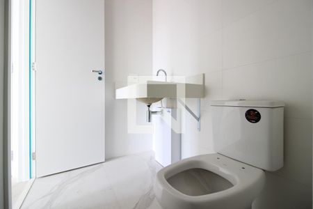 Apartamento à venda com 71m², 2 quartos e 1 vaga Apartamento à venda com 71m², 2 quartos e 1 vagaBanheiro da Suíte