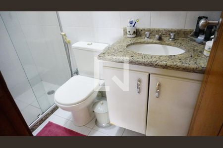 Apartamento à venda com 239m², 5 quartos e 3 vagasBanheiro Social