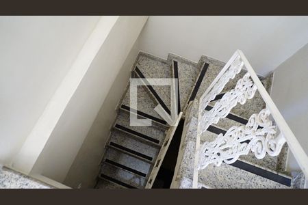 Apartamento à venda com 239m², 5 quartos e 3 vagasEscada Cobertura