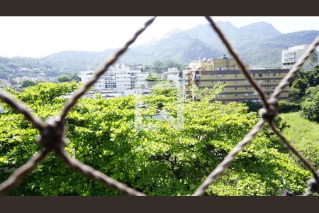 Apartamento à venda com 239m², 5 quartos e 3 vagasVista - Suíte