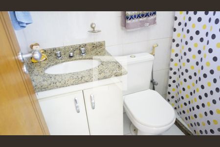 Apartamento à venda com 239m², 5 quartos e 3 vagasBanheiro Social 2