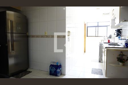 Apartamento à venda com 239m², 5 quartos e 3 vagasCozinha
