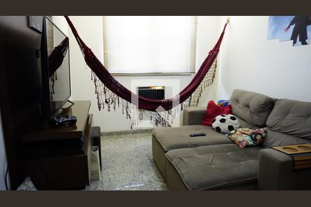 Apartamento à venda com 239m², 5 quartos e 3 vagasQuarto 2