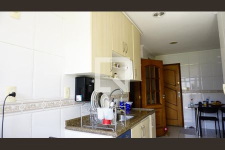 Apartamento à venda com 239m², 5 quartos e 3 vagasCozinha