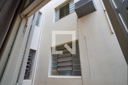 Sala - Vista de apartamento à venda com 1 quarto, 58m² em São Geraldo, Porto Alegre