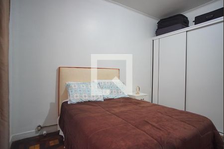 Quarto de apartamento à venda com 1 quarto, 58m² em São Geraldo, Porto Alegre