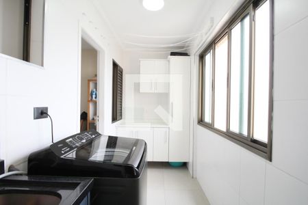 Apartamento à venda com 120m², 3 quartos e 2 vagasÁrea de Serviço