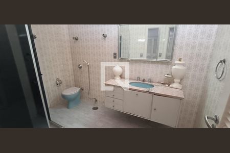 Casa à venda com 491m², 5 quartos e 3 vagas Casa à venda com 491m², 5 quartos e 3 vagasBanheiro 3