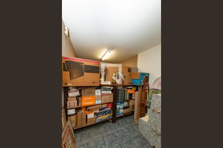 Casa à venda com 367m², 4 quartos e 5 vagas Casa à venda com 367m², 4 quartos e 5 vagasÁrea de Serviço 2