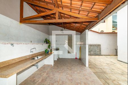 Casa à venda com 367m², 4 quartos e 5 vagas Casa à venda com 367m², 4 quartos e 5 vagasVaranda gourmet